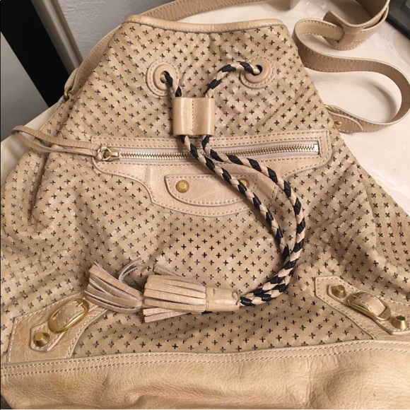 Balenciaga Perforated Bucket Bag - Picture 3 of 8